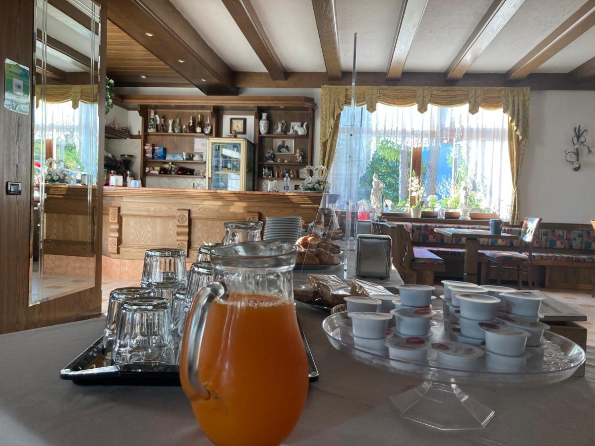 Hotel Ristorante Scoiattolo Sporminore Экстерьер фото